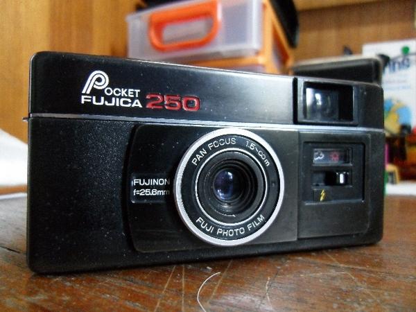 Salah satu jenis kamera Fujifilm. Dokumentasi Bukalapak